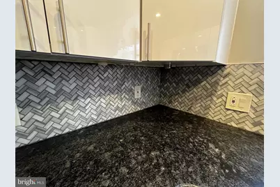 2423 W Seybert Street, Philadelphia, PA 19121 - Photo 9