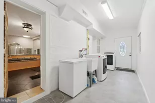 614 Wises Mill Rd, Philadelphia, PA 19128 - Photo 13