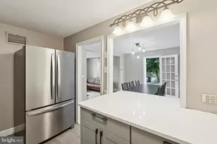 614 Wises Mill Rd, Philadelphia, PA 19128 - Photo 11