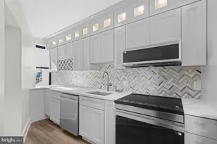 2320 McClellan St, Philadelphia, PA 19145 - Photo 15