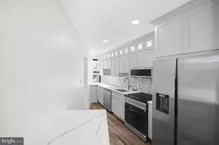 2320 McClellan St, Philadelphia, PA 19145 - Photo 17