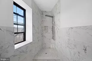 2320 McClellan St, Philadelphia, PA 19145 - Photo 9