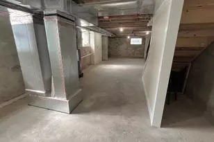 633 S 57th St, Philadelphia, PA 19143 - Photo 27