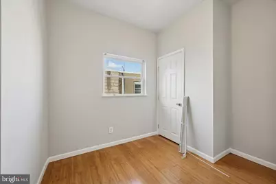2142 S Hicks Street, Philadelphia, PA 19145 - Photo 9