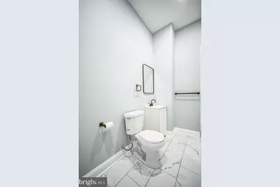 6037 Elmwood Avenue, Philadelphia, PA 19142 - Photo 11