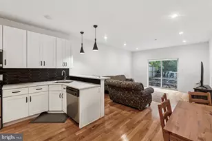 1628 N Marshall St, Philadelphia, PA 19122 - Photo 17