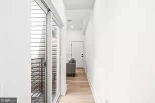 1513 Christian St, Philadelphia, PA 19146 - Photo 15