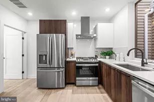 1513 Christian St, Philadelphia, PA 19146 - Photo 13