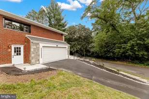 7101 N Mt Pleasant Pl, Philadelphia, PA 19119 - Photo 53