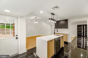 7101 N Mt Pleasant Pl, Philadelphia, PA 19119 - Photo 11