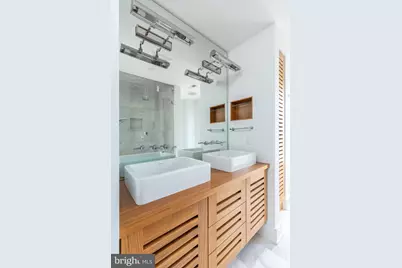 1830 Rittenhouse Square #17B, Philadelphia, PA 19103 - Photo 27