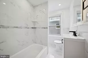 1637 W Girard Ave, Philadelphia, PA 19130 - Photo 11