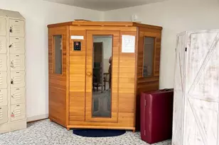 2401 Pennsylvania Ave, Philadelphia, PA 19130 - Photo 19