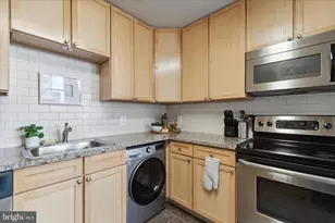 111 S 15th St, Philadelphia, PA 19102 - Photo 13