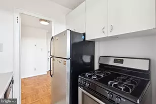 2601 Pennsylvania Ave, Philadelphia, PA 19130 - Photo 7