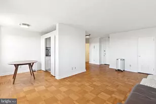 2601 Pennsylvania Ave, Philadelphia, PA 19130 - Photo 3