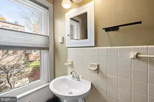 2317 Waverly St, Philadelphia, PA 19146 - Photo 15