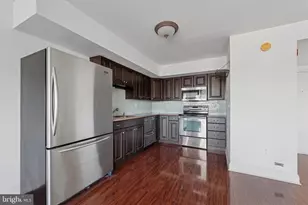 200 Lombard St, Philadelphia, PA 19147 - Photo 3