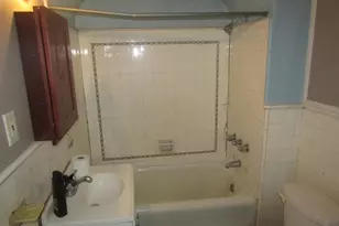 1827 W Rockland St, Philadelphia, PA 19141 - Photo 15