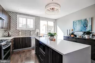 158 Kalos St, Philadelphia, PA 19128 - Photo 9