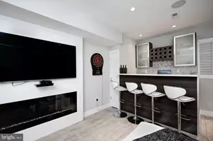 158 Kalos St, Philadelphia, PA 19128 - Photo 23