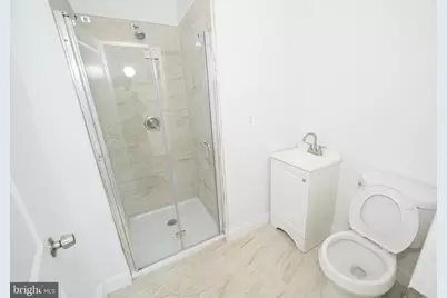 427 N 33rd Street, Philadelphia, PA 19104 - Photo 9