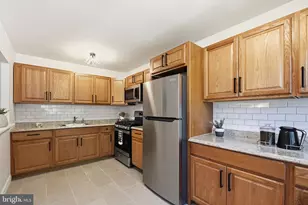 12754 Hollins Rd, Philadelphia, PA 19154 - Photo 17