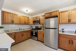 12754 Hollins Rd, Philadelphia, PA 19154 - Photo 15