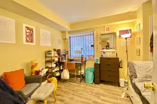 2010 N Carlisle St, Philadelphia, PA 19121 - Photo 9