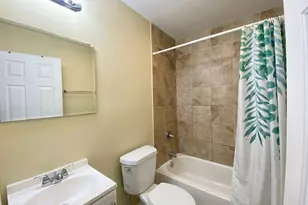 2010 N Carlisle St, Philadelphia, PA 19121 - Photo 11