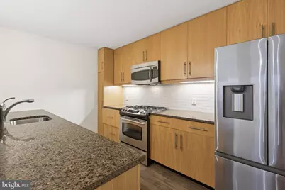 1425 Locust Street #3A, Philadelphia, PA 19102 - Photo 7