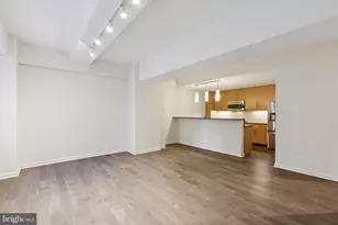 1425 Locust St, Philadelphia, PA 19102 - Photo 17