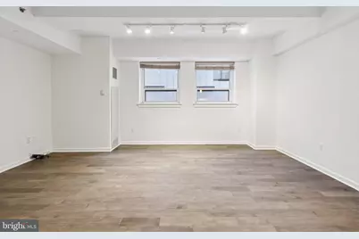 1425 Locust Street #3A, Philadelphia, PA 19102 - Photo 3