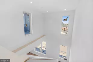 652 Fairmount Ave, Philadelphia, PA 19123 - Photo 9