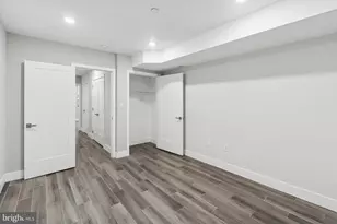 2213 Emerald St, Philadelphia, PA 19125 - Photo 15