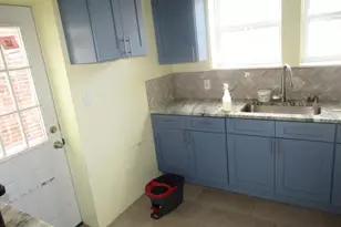 7348 Buist Ave, Philadelphia, PA 19153 - Photo 7