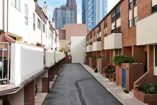 2033 Arch St, Philadelphia, PA 19103 - Photo 3