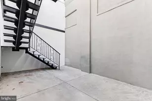 2504 E York St, Philadelphia, PA 19125 - Photo 43