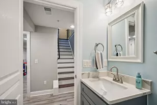 1728 N Lambert St, Philadelphia, PA 19121 - Photo 31