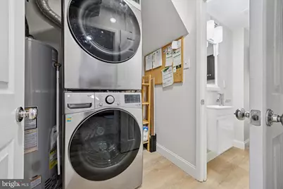 8210 Buist Avenue, Philadelphia, PA 19153 - Photo 11