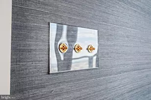 1911 Walnut, Philadelphia, PA 19103 - Photo 17