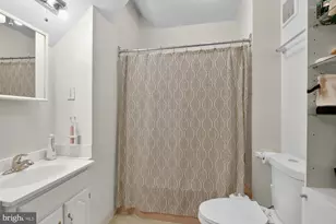 350 Green Ln, Philadelphia, PA 19128 - Photo 27