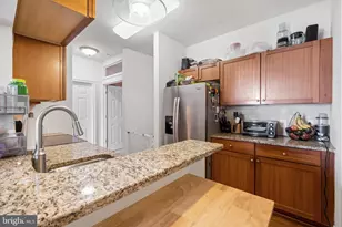 1 Academy Cir, Philadelphia, PA 19146 - Photo 21