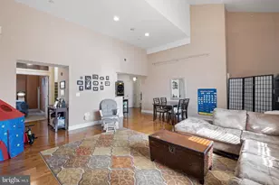 1 Academy Cir, Philadelphia, PA 19146 - Photo 13