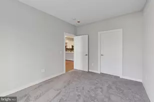 1225 Constitution Ave, Philadelphia, PA 19148 - Photo 9