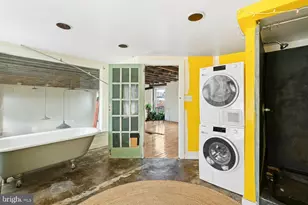 153 W Jefferson St, Philadelphia, PA 19122 - Photo 15