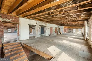 153 W Jefferson St, Philadelphia, PA 19122 - Photo 19