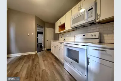 3959 N 8th Street, Philadelphia, PA 19140 - Photo 9