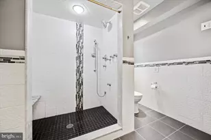 2351 E York St, Philadelphia, PA 19125 - Photo 19