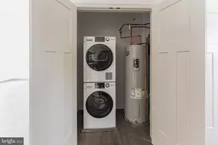 7105 Ridge Ave, Philadelphia, PA 19128 - Photo 9